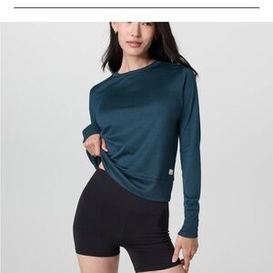 Vuori Daydream Crew
Women's Performance Top • Moss Heather • M